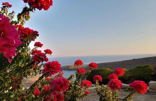 Kithnos Villa | Wide sea Maisonette