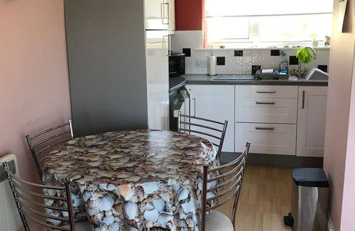 Widemouth Bay House | Widemouth Bay Holiday Bungalow beautifully located along the North Cornish coast