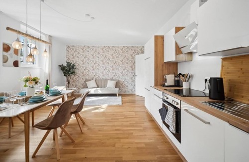 Sudvorstadt-Ost Apartment | "Wiener Palais" am "Großer Garten", Appartement , Arbeitsplatz, Familienfreundlich, Smart-TV