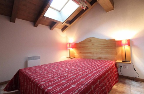 Val Cenis Apartment | Wifi, 10m from ski slopes, 4th floor, balcony, parking, tv, ski locker, 38m², Val Cenis
