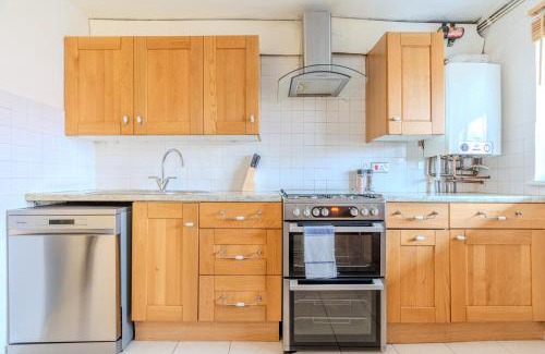 Peckham Apartment | Wifi 350Mb-Spacious Living Room-Smart TV 50 4K