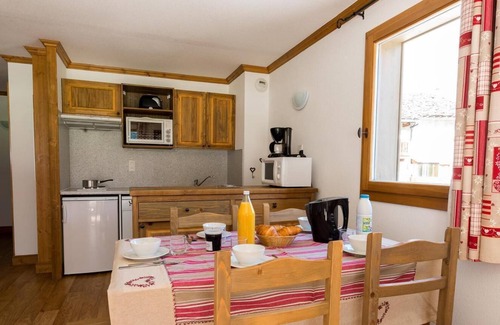 Bessans Apartment | Wifi, 50m from ski slopes, fitness, balcony, tv, ski locker, 41m², Bessans