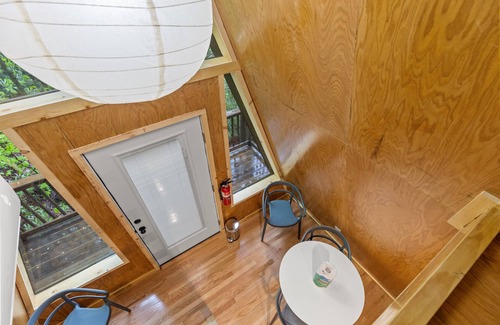Pine Ridge Cabin | WiFi & Adventure - The Overlook - Camping Cabin Retreat in Red River Gorge, KY!