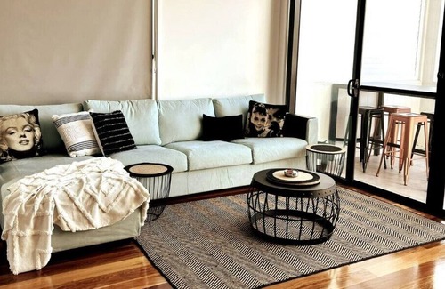 South West Rocks House | Wifi, Work Space, Gas Heater, BBQ, Shampoo, conditioner, soap, Air Con,