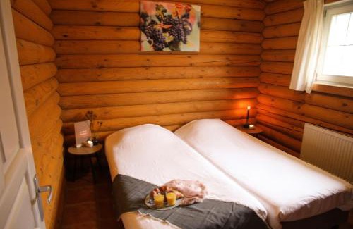 Wognum Bed & Breakfast | Wijngaard Saalhof