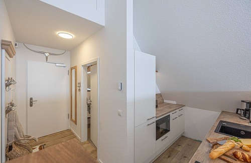Schleswig Apartment | Wiking-koje 4 - Aufzug, Dusche, Balkon, Gartenmöbel, Parkplatz