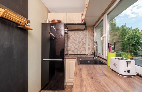 Baluty Apartment | Wild and Free Urban Jungle Apartment