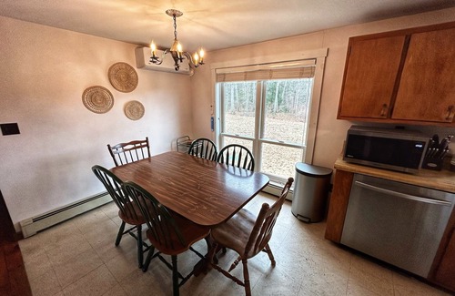 Phillipston Other | Wild Blueberry Farmhouse: Your Fall Escape!