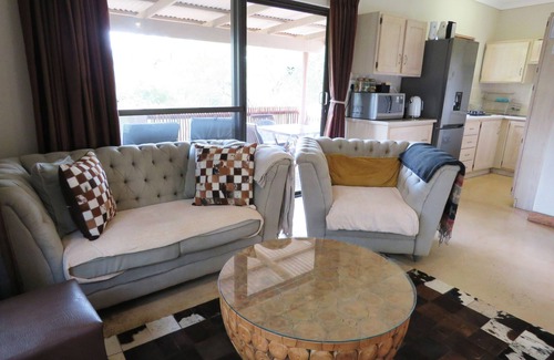 Hoedspruit House | Wild Dog Guest Lodge