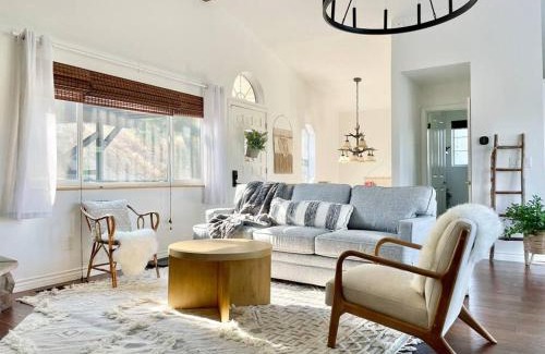 Running Springs Ski Chalet | @wild olive den ~ Serene Weekend Getaway Cabin