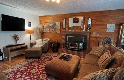 Carver House | Wild Orchards in the Camas Hills