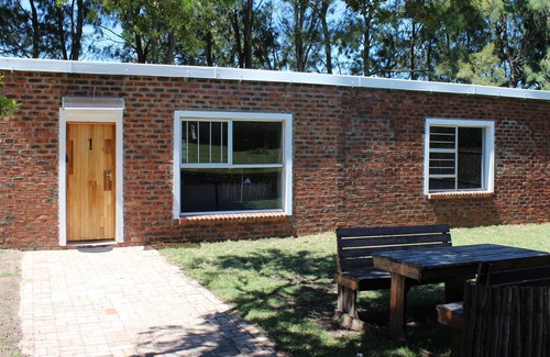 Port Elizabeth Cottage | Wild Paradise Cottage 1 Get away from busy life at this unforgettable escape.