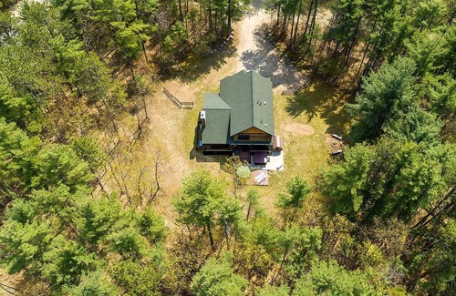 Jay House | Wild Thing ADK Lodge near Whiteface Mountain