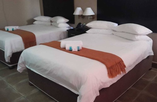 Wilderness Beach Hotel | Wilderness Beach Hotel