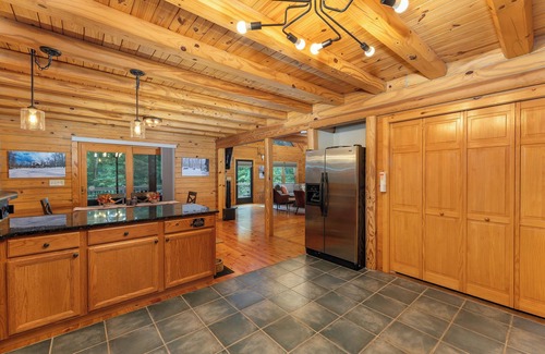 Marion Cabin | Wilderness Retreat | Pet Friendly, Fitness/Game Room & Fire Table!