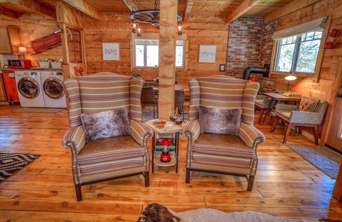 San Juan River Village Cabin | WilderRest: Cozy Mountain Home with Hot Tub, Game Room, Beautiful Views and Great Activities Nearby!