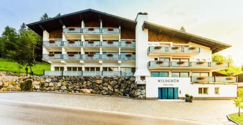 Rofleuten Apartment | Wildgrün Sports Lodge 9
