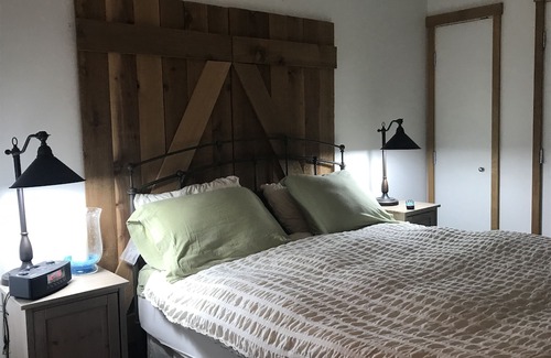 Courtenay House | Wildwood in Courtenay