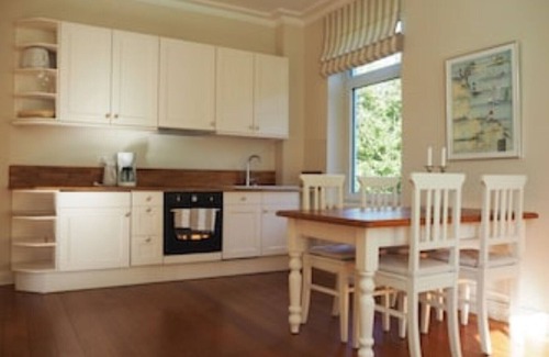 Neu Schonberg Apartment | Wilhelminian style villa on Holstein's Baltic Sea