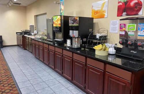 Wilkes-Barre Hotel | Wilkes-Barre Inn & Suites