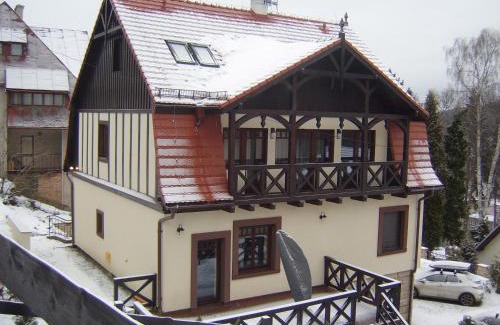 Duszniki Zdroj Ski Chalet | Willa Lawenda