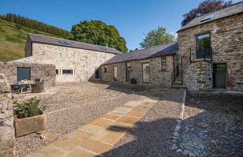 Slaggyford Cottage | WILLIAMSTON COWSHED - a holiday home that sleeps 6 guests in 3 bedrooms