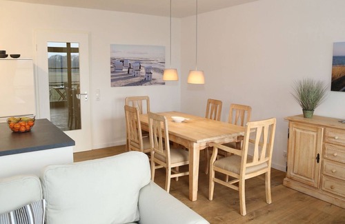 Wittenbeck Apartment | Willkommen in der Ferienwohnung Sonnenblick in Wittenbeck - Wohnanlage "Am Grün"