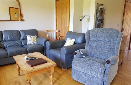 Frampton House | Willow Cottage