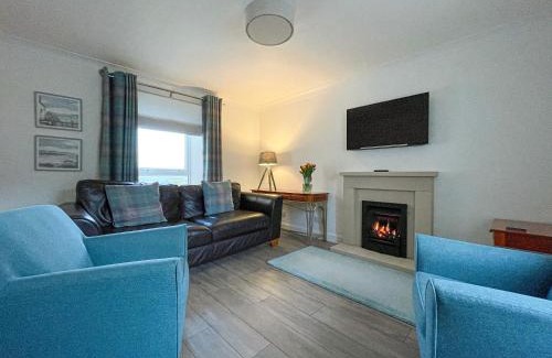 Isle of Lewis House | Willow Cottage