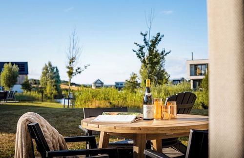Warmwell House | Willow Cottage (WI25), Silverlake, Dorset