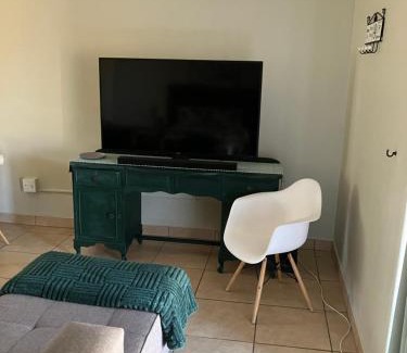 Evander House | Willow Cottage