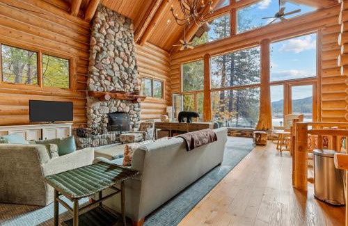 Bass Lake House | Willow Cove Log Cabin
