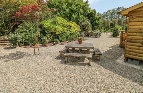St. Florence House | Willow Lodge