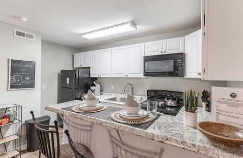 Huntsville Condo | Willow Pointe #2 Huntsville Alabama 1 Bedroom Home by RedAwning