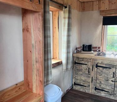 Forres House | Willow Straw Bale Cabin