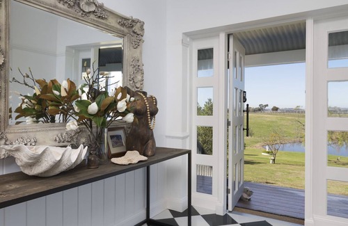 Pokolbin House | Willow Tree Estate - Luxurious whole of house accommodation -Sleeps 40-Stunning