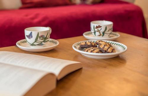St Brides House | Willowcot Cottage
