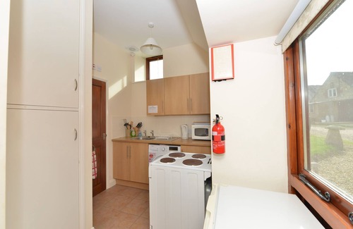 Newport Cottage | Willows - a barn that sleeps 2 guests in 1 bedroom plus 2 on sofa bed [lounge]