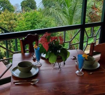 Drake Bay Hotel | Willy's Fish Camp Hillside Sea View Rooms