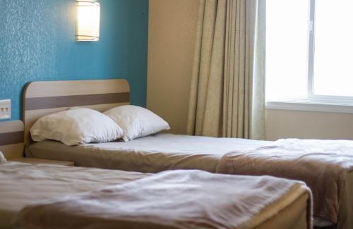 Claresholm Hotel | Wilshireinn Hotel
