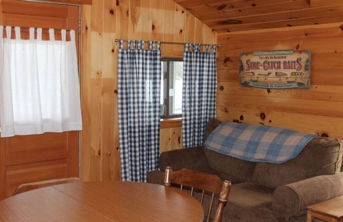 Greenville Cabin | Wilson Pond Cabin on Lower Wilson Pond