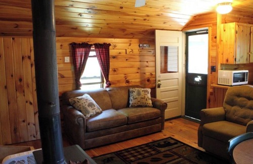 Greenville Cabin | Wilson Pond Cabin on Lower Wilson Pond