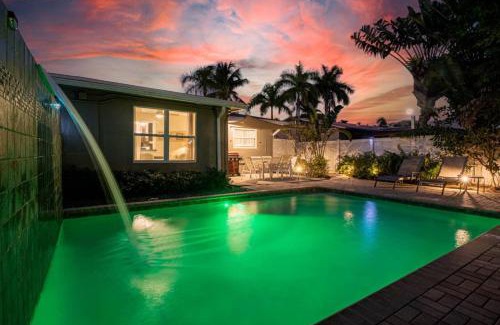 Wilton Manors House | Wilton Manors Cottage East 2 Bed 2 Bath Wown Pool