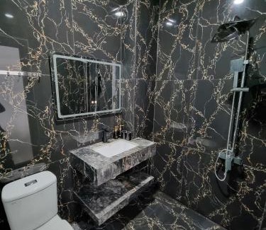 Hue City Centre Hotel | Win House Huế 1