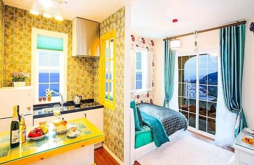 Surak-tong Condo | Wind Garden Pension