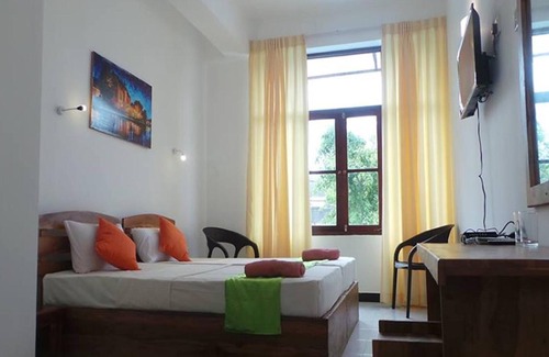Negombo Hotel | Wind Mill Villa Hotel
