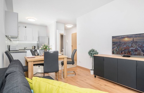 Krzyki Apartment | Wind Rose Apartments Wroclaw by Renters