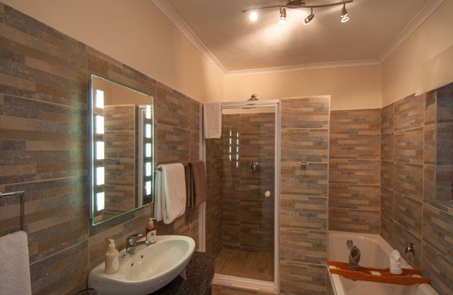Helderberg Rural House | Wind-Rose Guest House