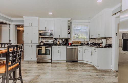 Greater Woodlawn House | Wind Song - You Finally Found the Place You Were Looking For