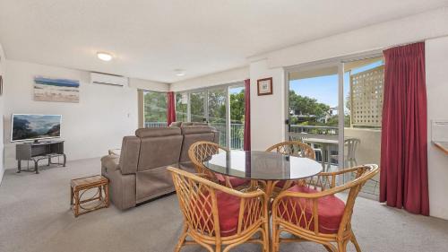 Golden Beach House | Windbourne unit 4 Golden Beach QLD